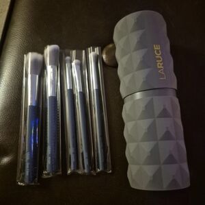 LARUCE MAKEUP BRUSH SET